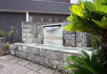 柏展示場店　壁泉