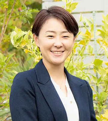 統括本部長 津村 智華子