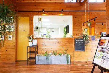 八千代本店　受付