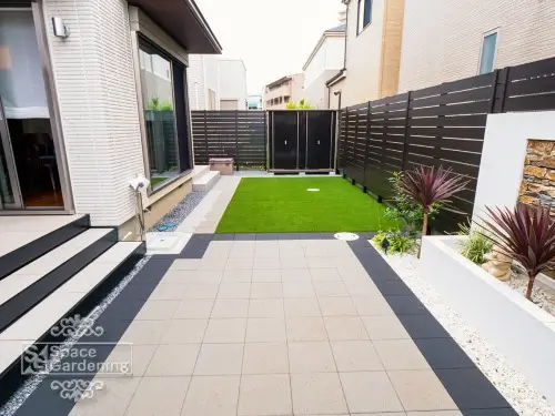 庭全体をすっきり整えたリフォーム施工例