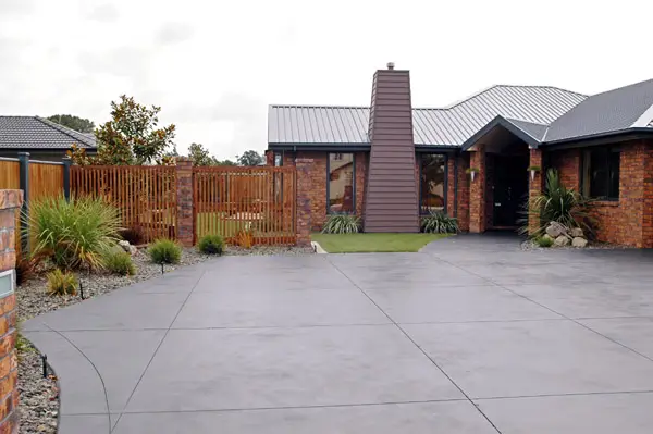 ニュージーランドの住宅外構事例 3