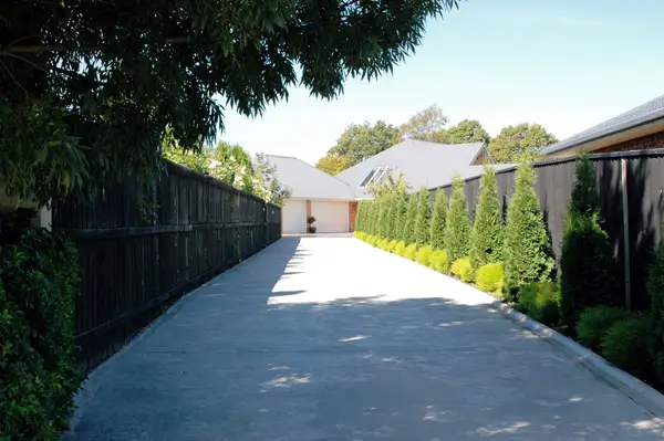 ニュージーランドの住宅外構事例 6