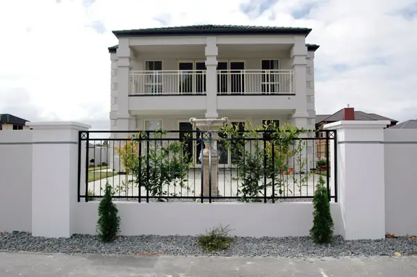 ニュージーランドの住宅外構事例 8