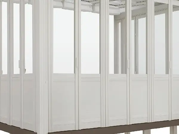 サンルームの屋根や窓の掃除が必要なイメージ